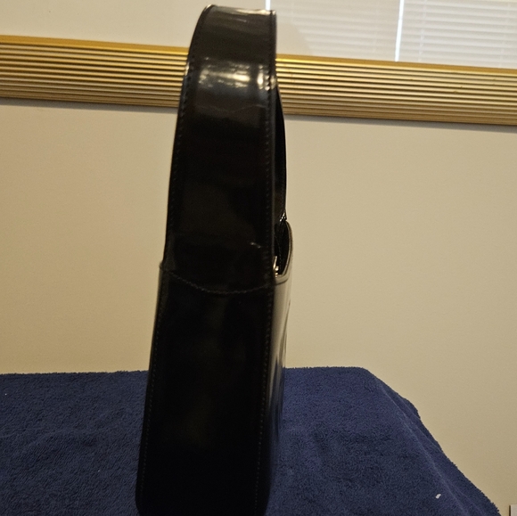 Vintage Gucci - Picture 10 of 11